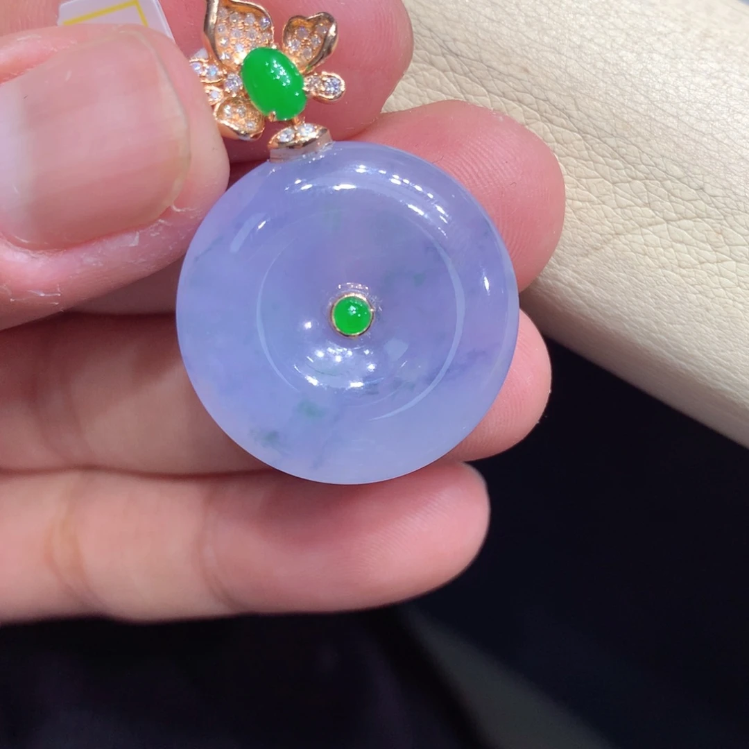 翡翠吊坠(赠链)18K金镶嵌