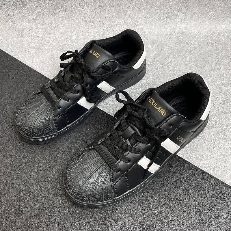 2024春季爆款港风黑色潮鞋子男运动休闲鞋情侣经典百搭板鞋男学生