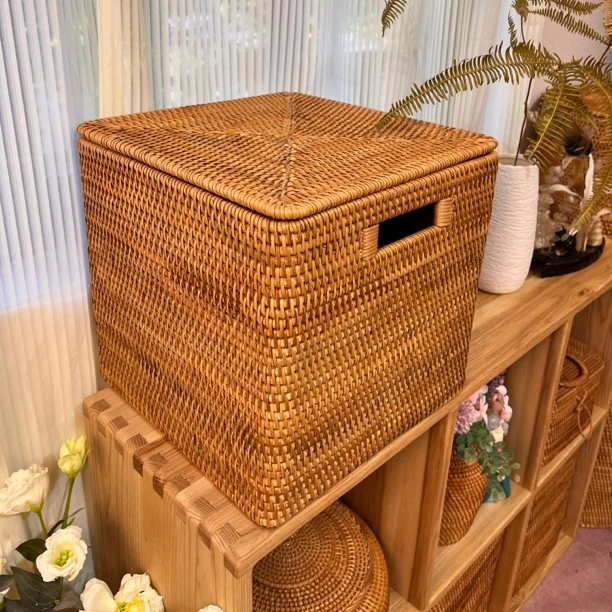 秋藤美越南藤编33*33*33正方形带盖收纳筐大号手工简约玩具收纳盒