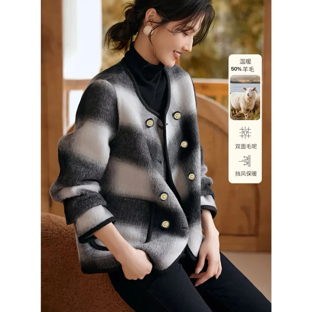 春秋复古百搭圆领格纹短款毛呢外套YM605