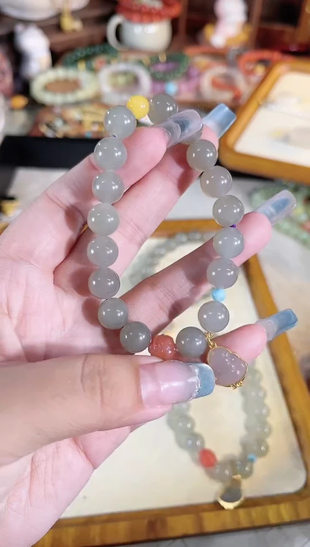 【闪购商品】和田玉手链银S925镶嵌多样性发货其一