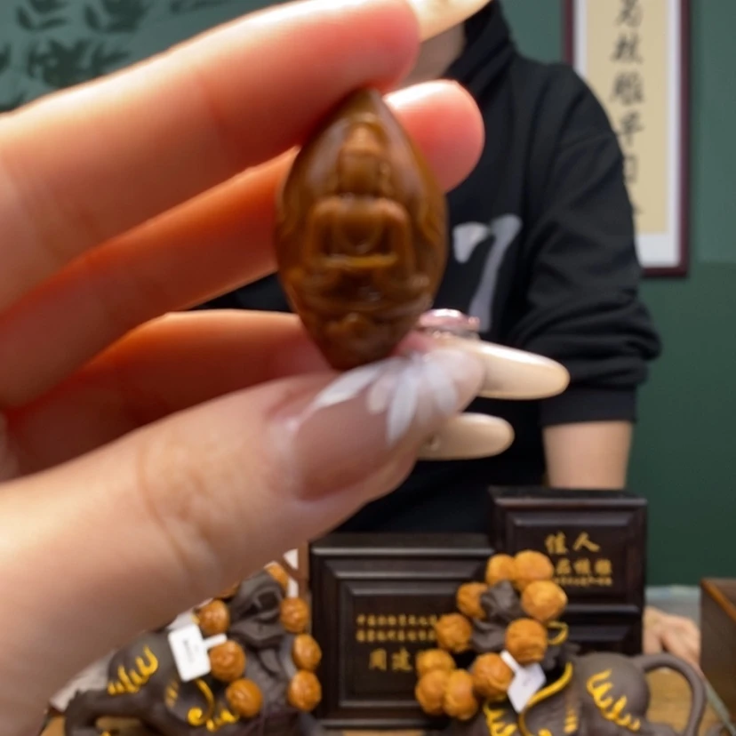 【闪购商品】橄榄核核雕
