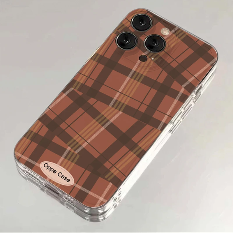 ins秋冬复古格纹苹果13手机壳iPhone15小众14promax全包12/XR软XS