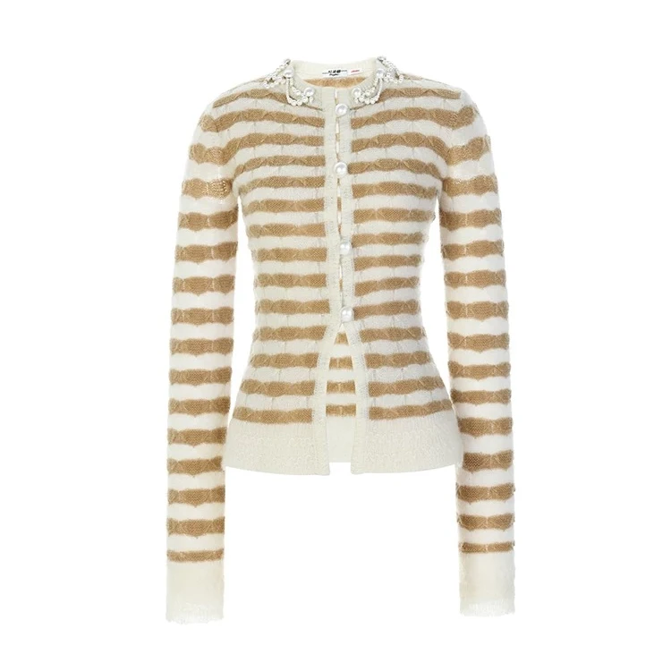 LeFame/拉飞姆2024冬浪漫针织间条上衣小香风长袖LF24D41ZM265