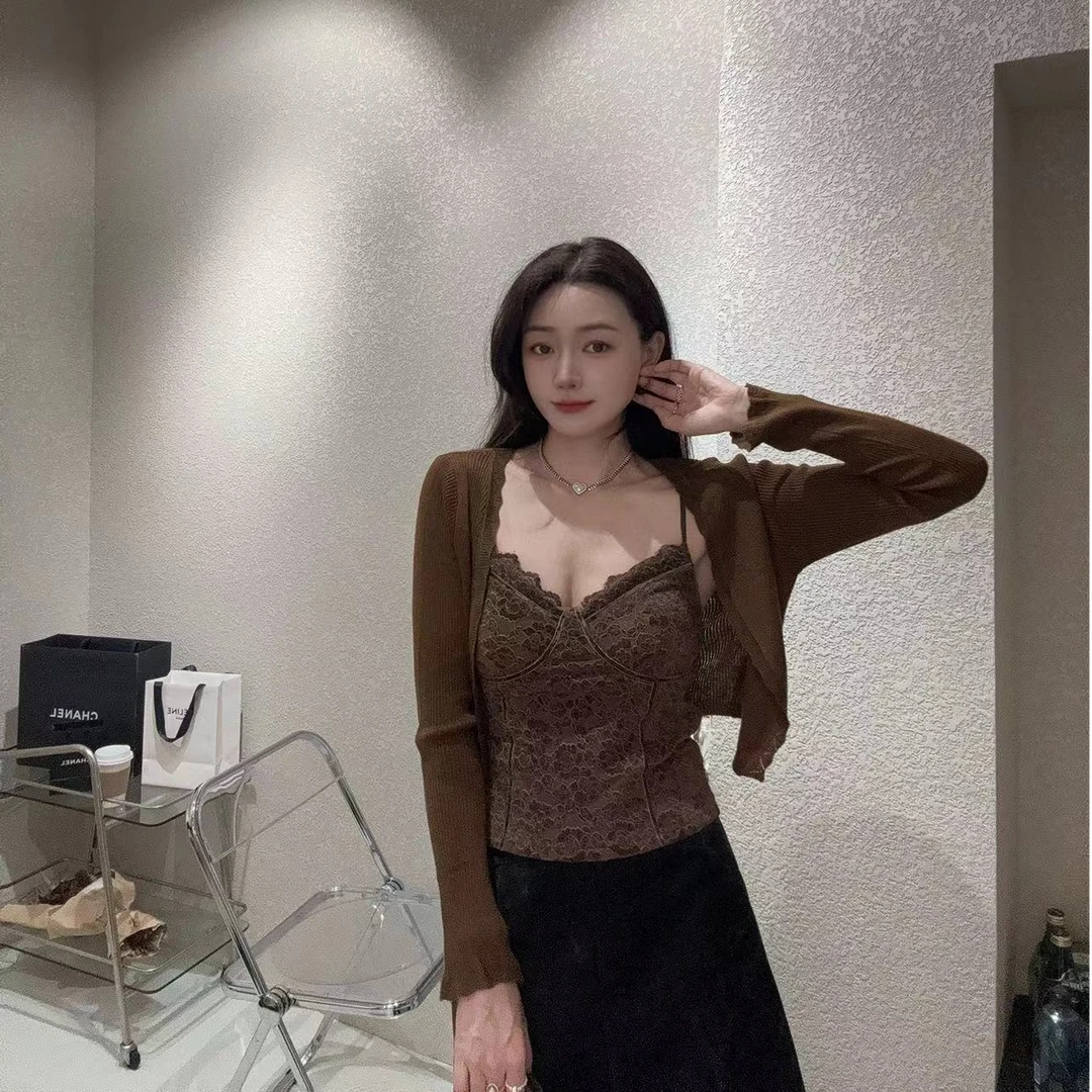 菱形边净版无扣短开衫