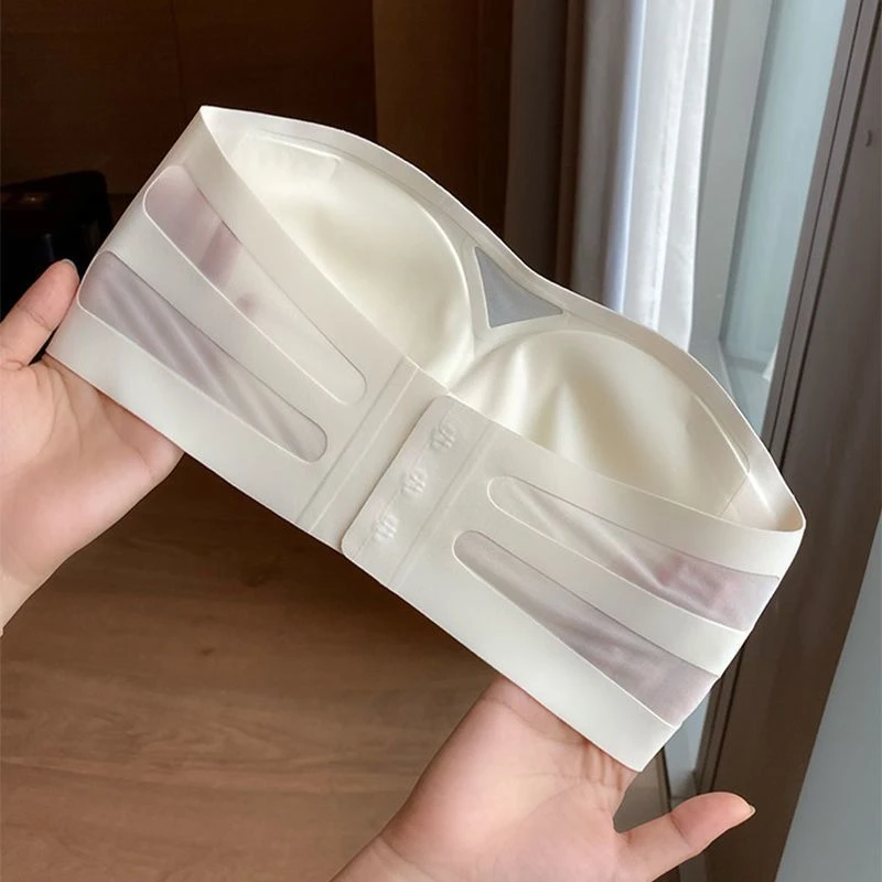 无痕内衣女小胸聚拢防走光隐形无肩带防滑收副乳防下垂文胸罩背心