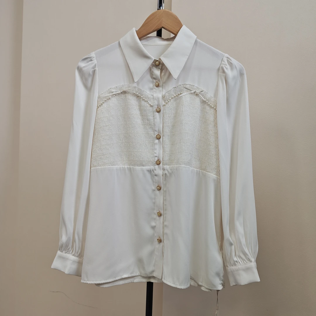 【品牌】商场同款新品蕾丝压褶绣花钉珠冬季衬衫N0410A34241