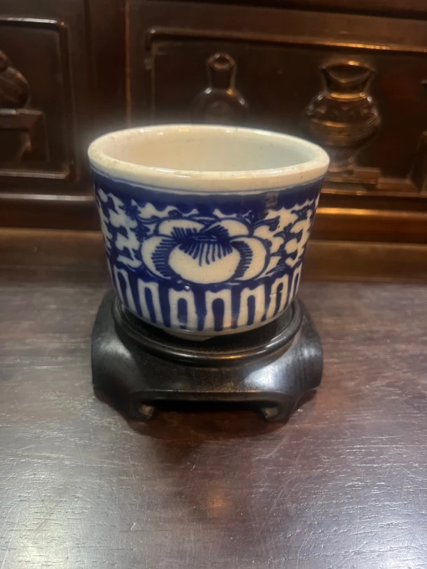 陶瓷青花炉陶瓷香炉…画工精美一眼看上很有年代惑瓷器