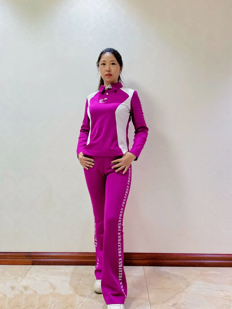佳操服·2024年新款高档火龙果色户外修身显瘦南韩丝长袖套装