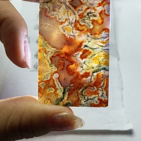玛瑙/玉髓颈饰未镶嵌超*哥