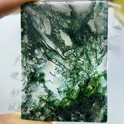 玛瑙/玉髓颈饰未镶嵌舒****】