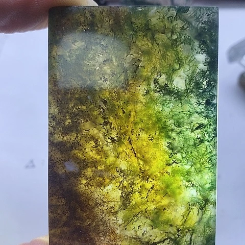玛瑙/玉髓颈饰未镶嵌低****染