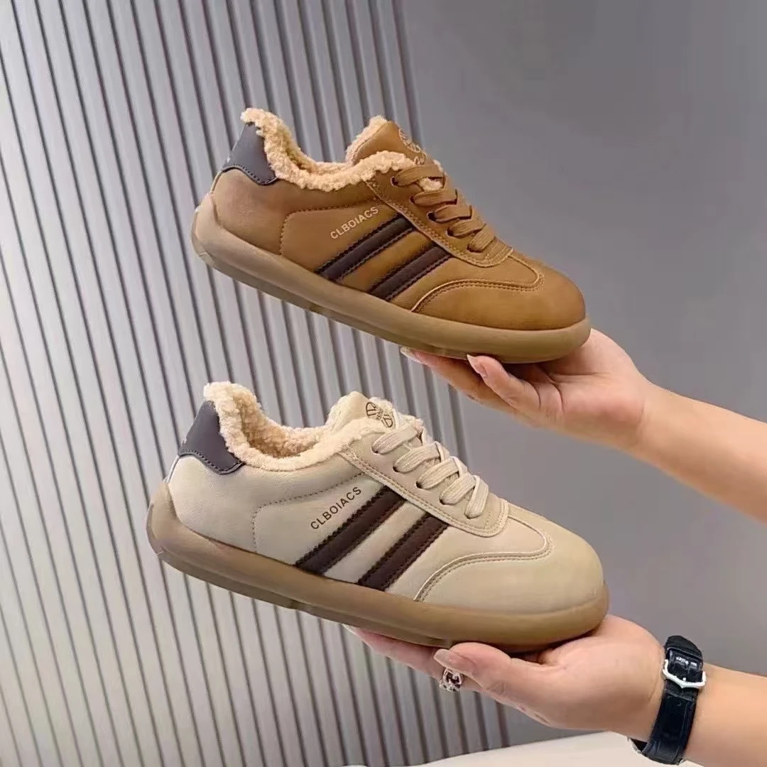 冬季卷卷毛2024德训鞋女新款保暖复古百搭板鞋运动时尚学生休闲鞋