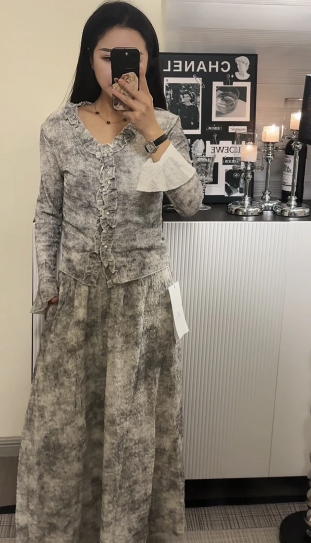 晕染连衣裙喇叭袖宽松连衣裙女装连衣裙显瘦气质