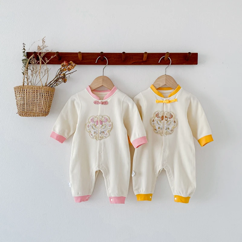 满月宝宝衣服哈衣新生儿包屁衣爬服装婴儿连体衣春秋a类