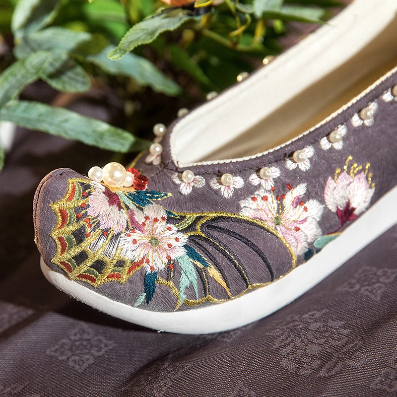 瞳莞汉服绣花平底翘头鞋舒适【现货】手工珍珠玉腰奴登云履百搭款
