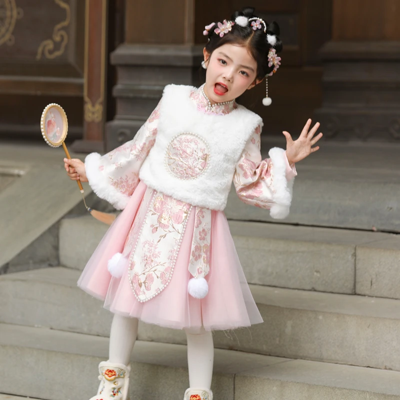 女童唐装拜年服儿童国风套装秋冬周岁女宝新中式礼服过年喜庆衣服