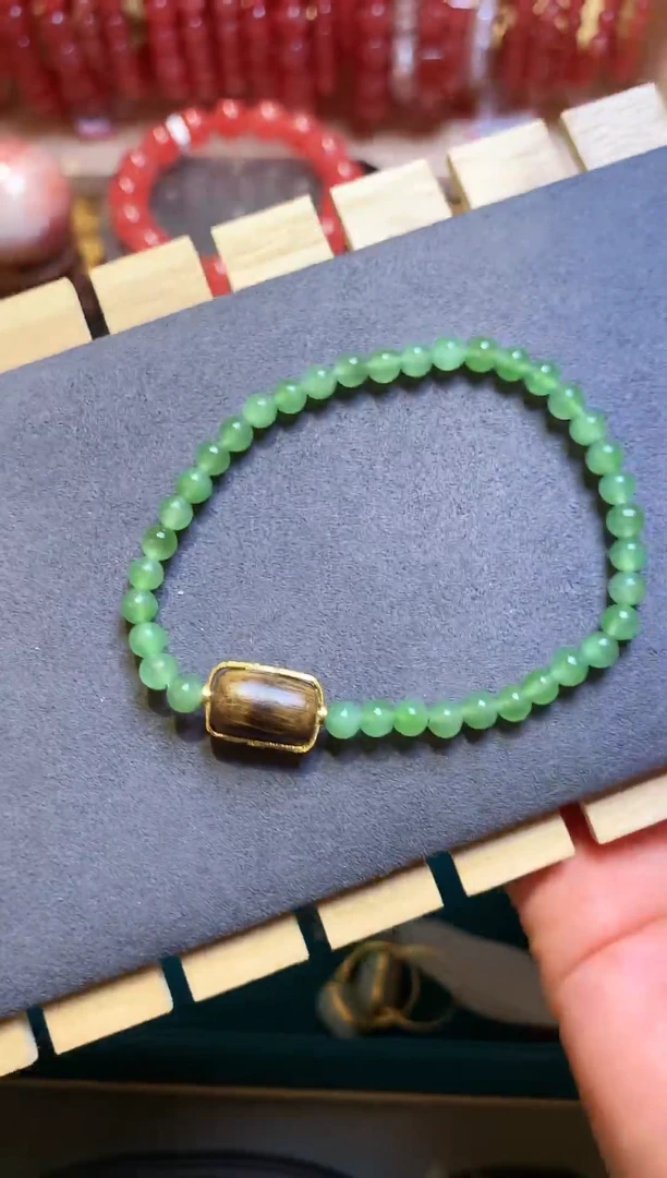 【闪购商品】和田玉手链银S925镶嵌和田玉手串