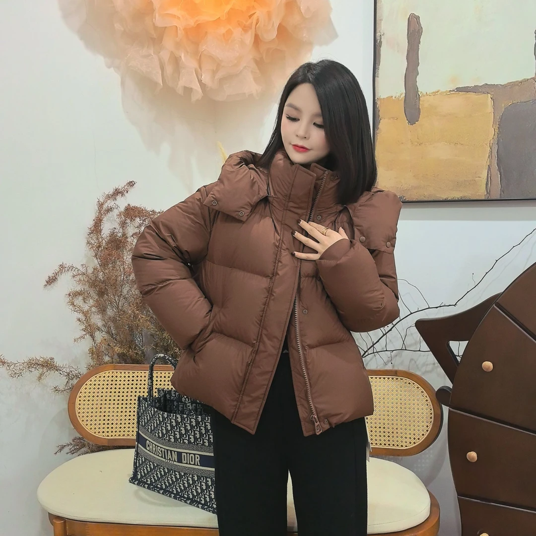 《YI YI》温柔泡芙2024新款90白鸭绒显瘦休闲百搭高级短款羽绒服