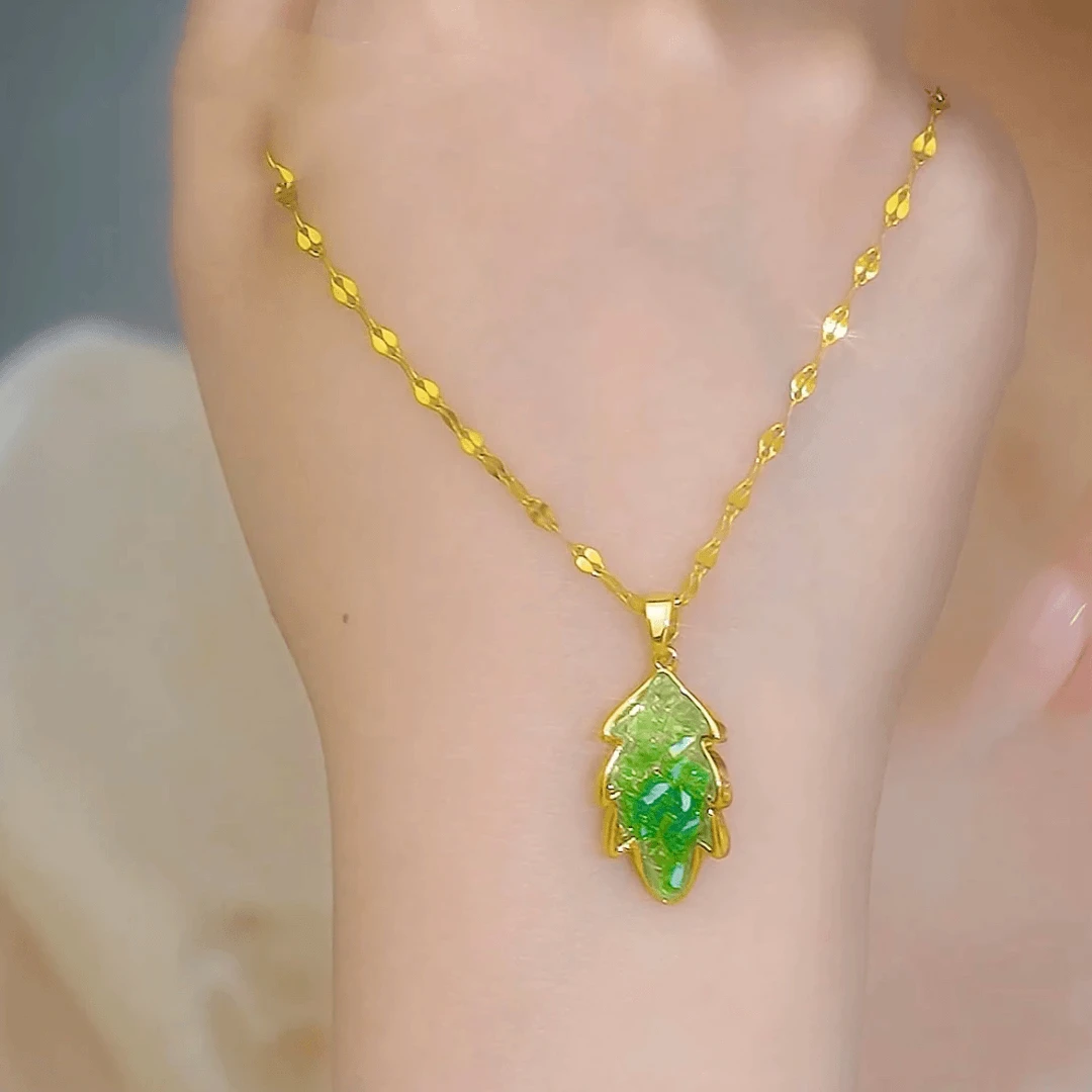 钛钢项链 轻奢绿叶子颈链高级项圈新款不掉色锁骨链网红潮流配饰