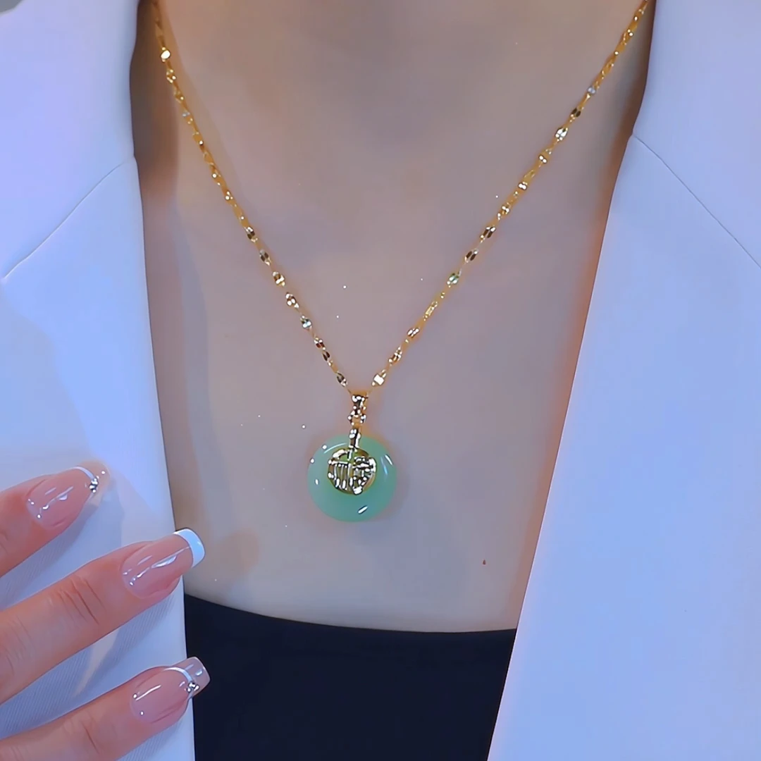 钛钢项链 气质平安扣项链轻奢时尚百搭复古小众简约坠链女不掉色