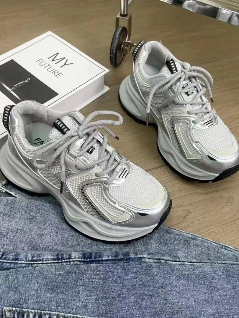 运动鞋百搭透气网面老爹鞋潮流女款银灰色厚底休闲女鞋超轻软底