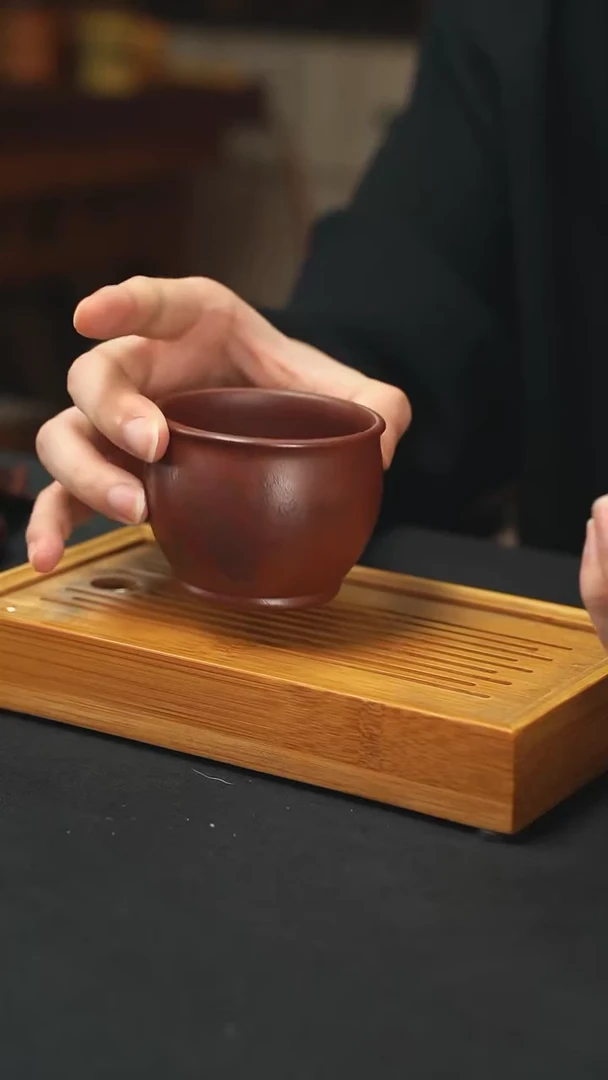 【闪购商品】紫砂茶杯管庆飞蝶恋花