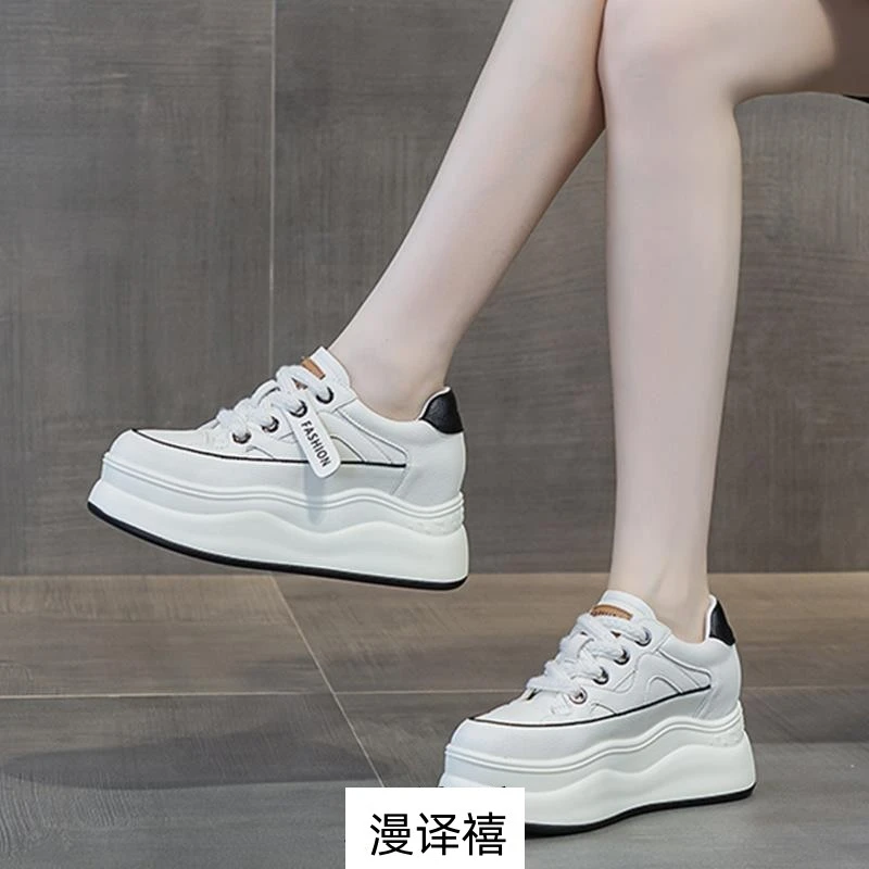 百搭新款秋季内增高女鞋8增高真皮小白鞋女厚底松糕休闲白鞋坡跟