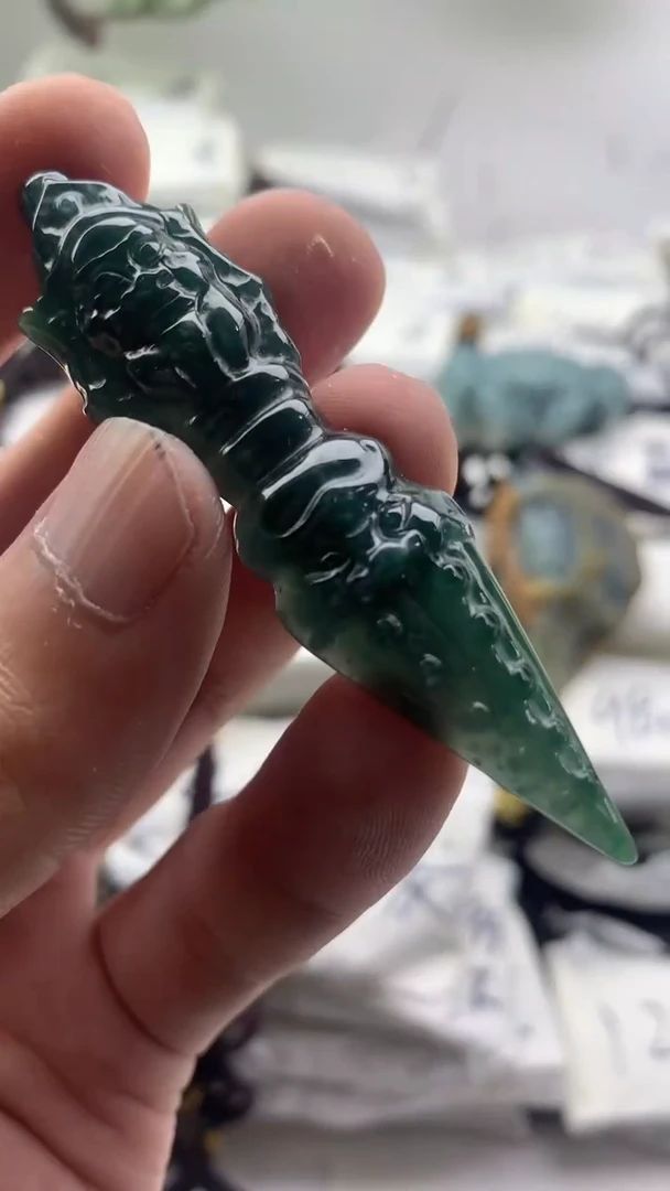 【闪购商品】翡翠颈饰未镶嵌555555555555