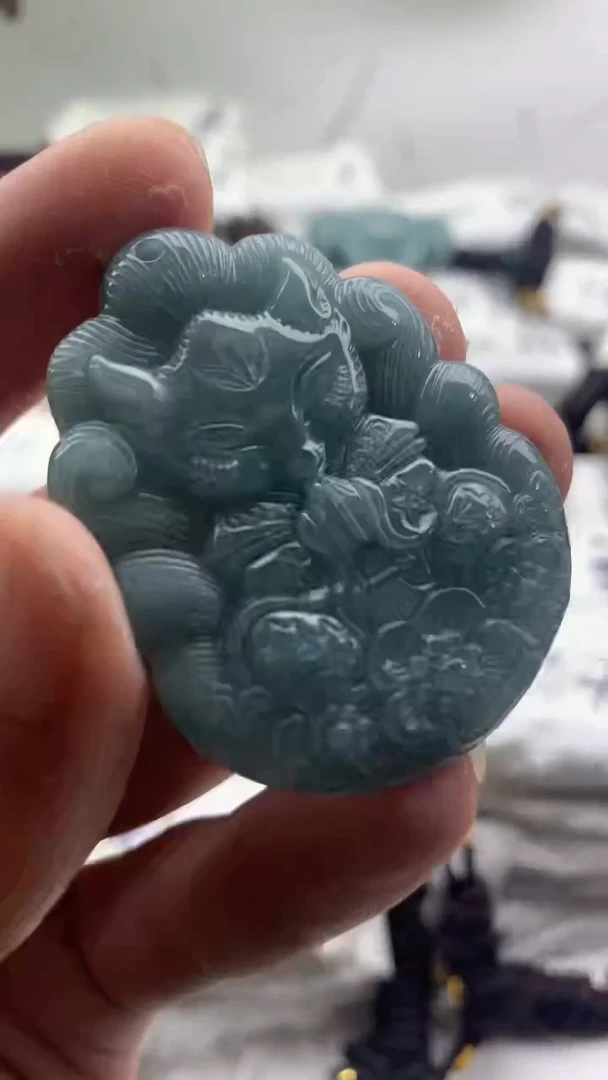 【闪购商品】翡翠颈饰未镶嵌555555555555