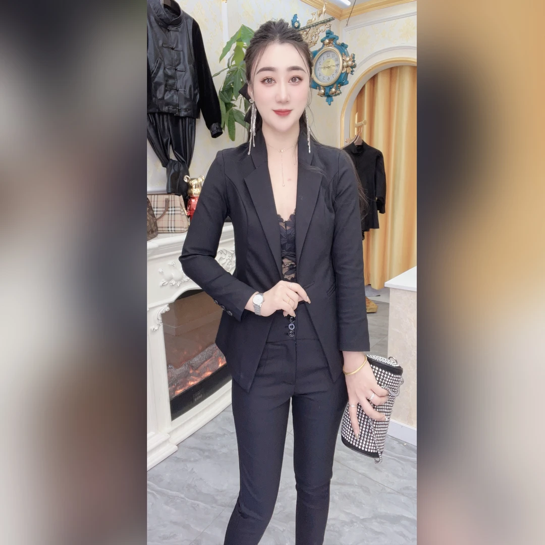 （8881）雪颖家2024年春季新款锦棉微弹修身时尚气质显瘦西服女