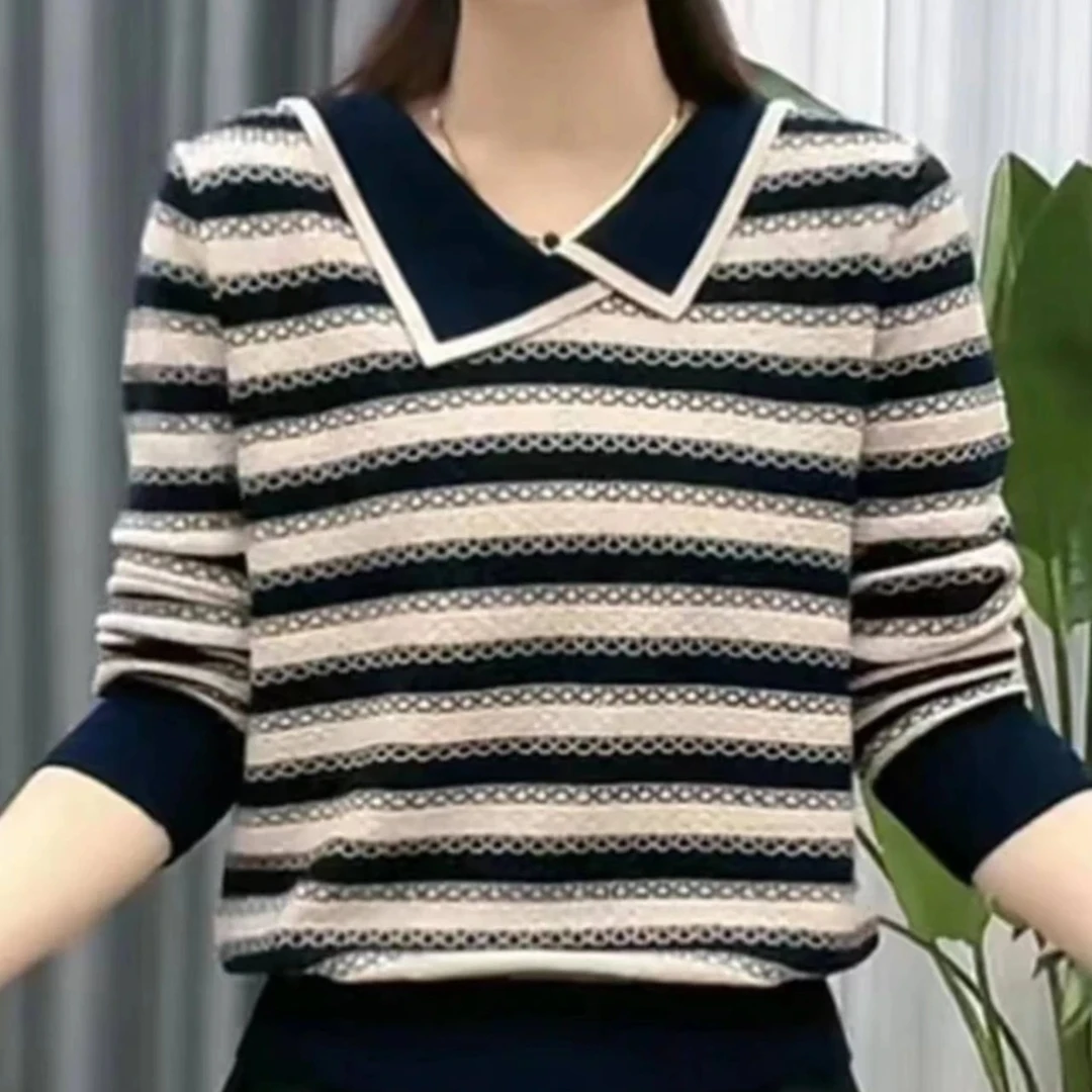 2024秋冬新款宽松法式经典针织衫女大码显瘦毛衣百搭翻领条纹上衣