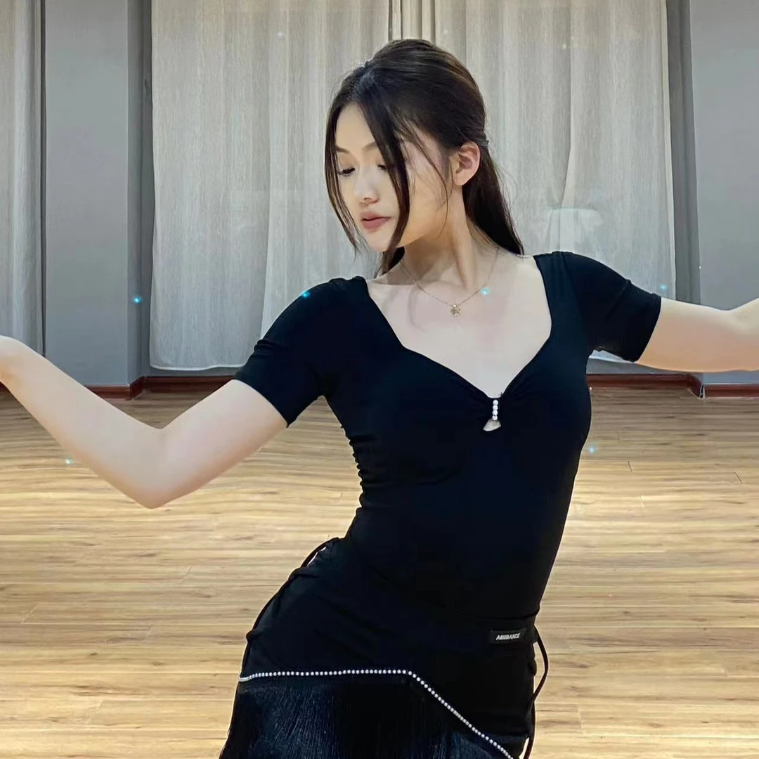 傲睨舞服珍珠修身短袖拉丁舞上衣显瘦气质Q60