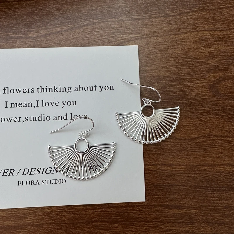 925银耳饰 新中式气质百搭个性镂空扇形耳钩