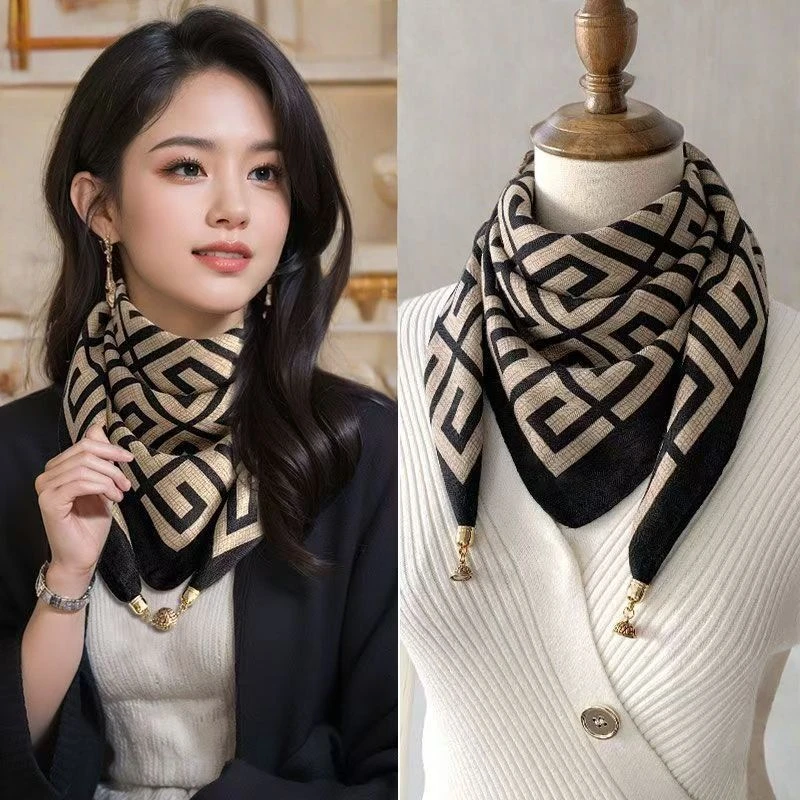 磁吸扣围脖新款时尚方巾丝巾磁吸扣丝绵三角百搭护颈洋气围巾