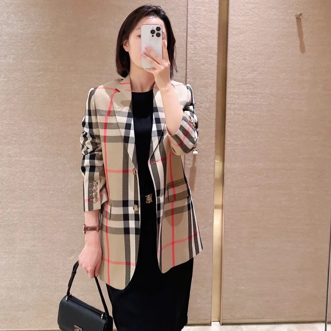 全新未使用 BURBERRY/博柏利 女士经典格纹羊毛西服 Wja30006
