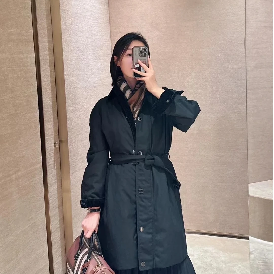 全新未使用 BURBERRY/博柏利 女士纯色束腰中长款大衣 WOC20044