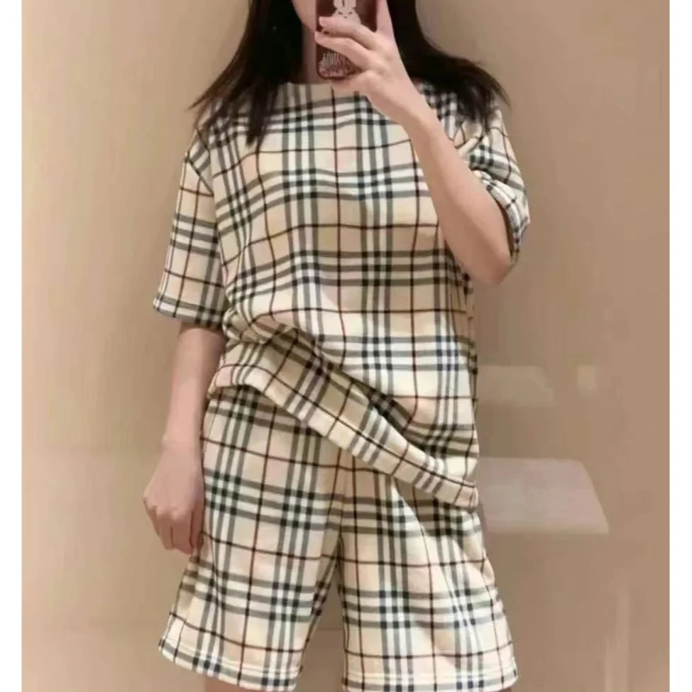 未使用 BURBERRY/博柏利 Burberry 女士格纹短袖 WTS10135