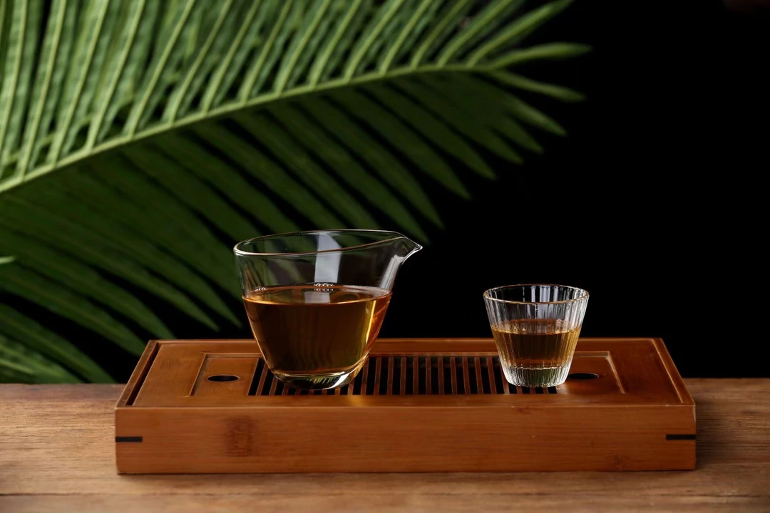 红豆公杯200ML高硼硅水晶高温防爆人工吹制