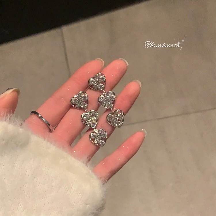 铜合金耳饰 AL3743 爱心耳环长款显脸小女耳钉小众设计感高级