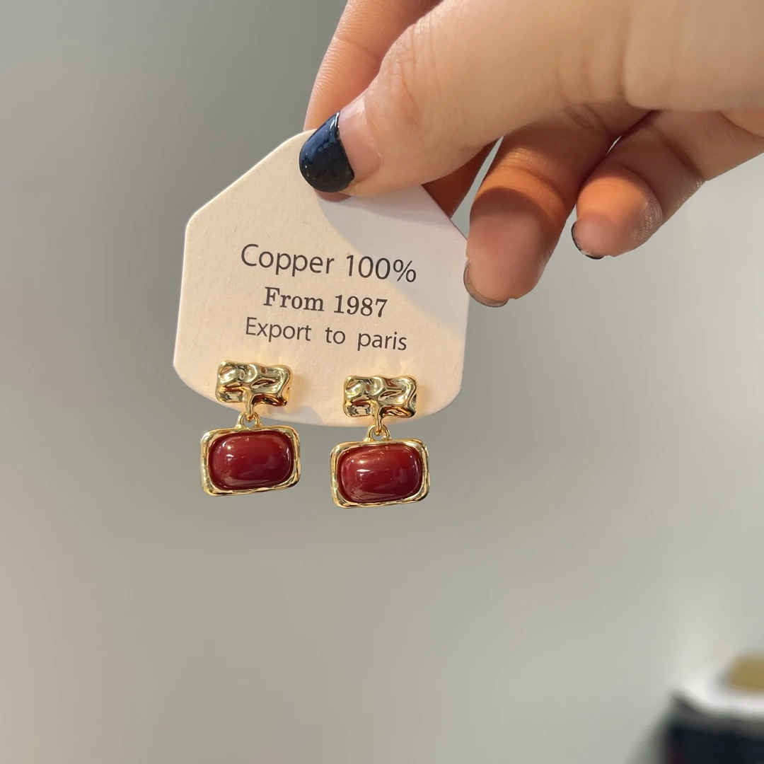 铜合金耳饰 AL5044 法式复古方形红色几何耳钉小众高级感耳环轻奢