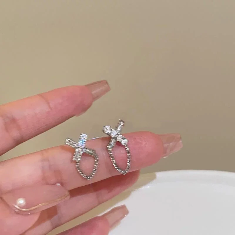 铜合金耳饰 AL3680 新款气质设计感高级交叉流苏耳环耳精致百搭
