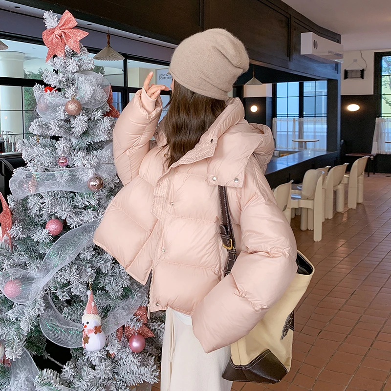 粉色鹅绒羽绒服女短款2025冬季新款小个子加厚保暖连帽面包服外套