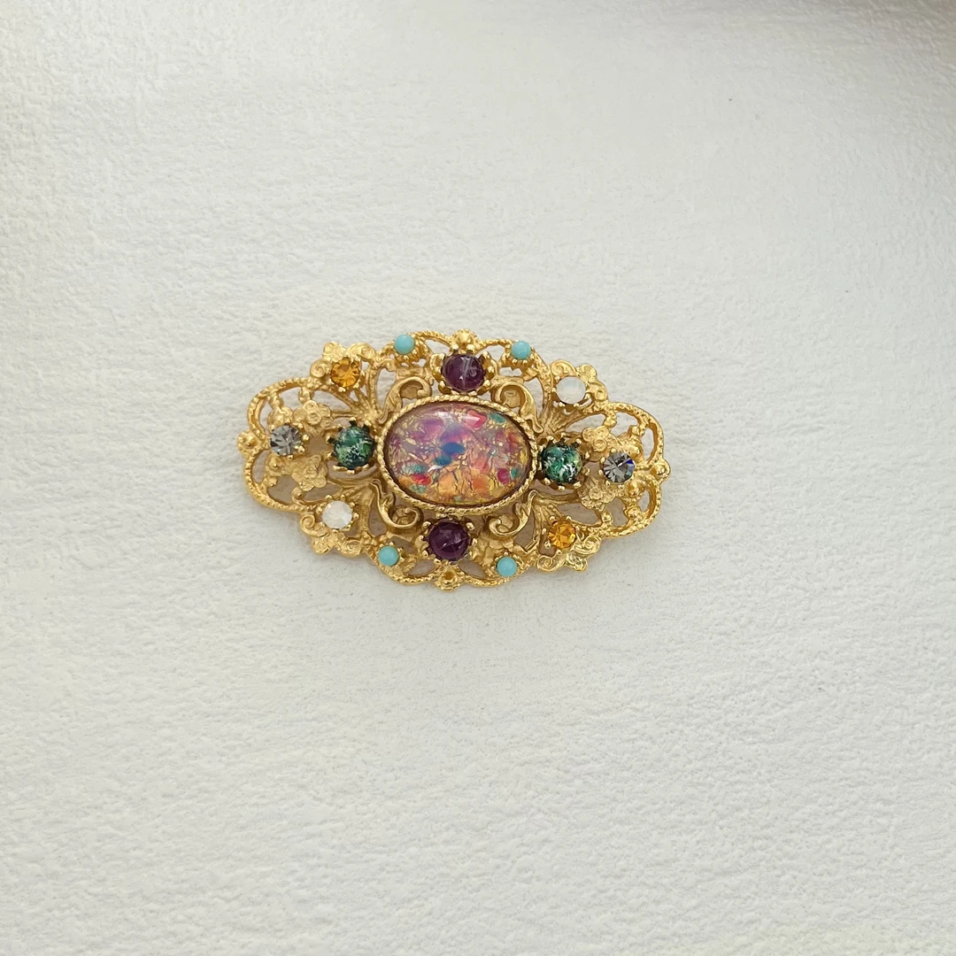 合金玻璃胸针 ben 粉紫色胸针