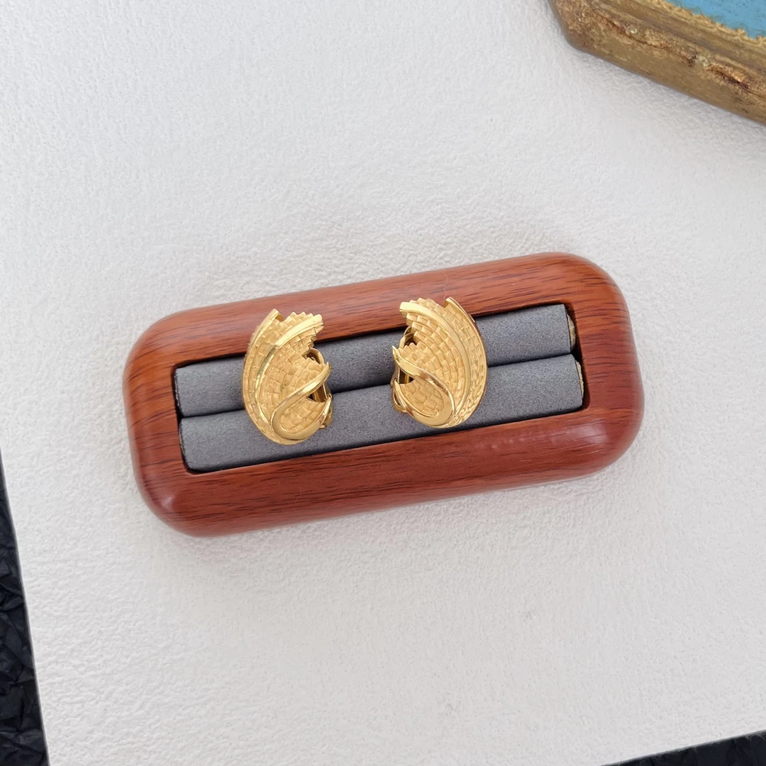 合金耳饰 翠法丽树叶耳夹