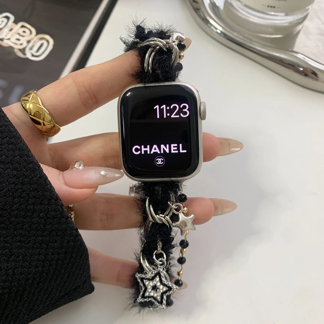 适用applewatch978se苹果654代手表秋冬毛绒线小香风表链表带女款
