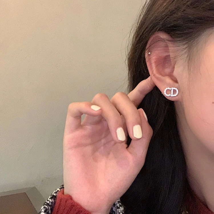 925银耳饰 猪鼻子闪钻耳钉女ins小众设计轻奢高级感气质网红简约