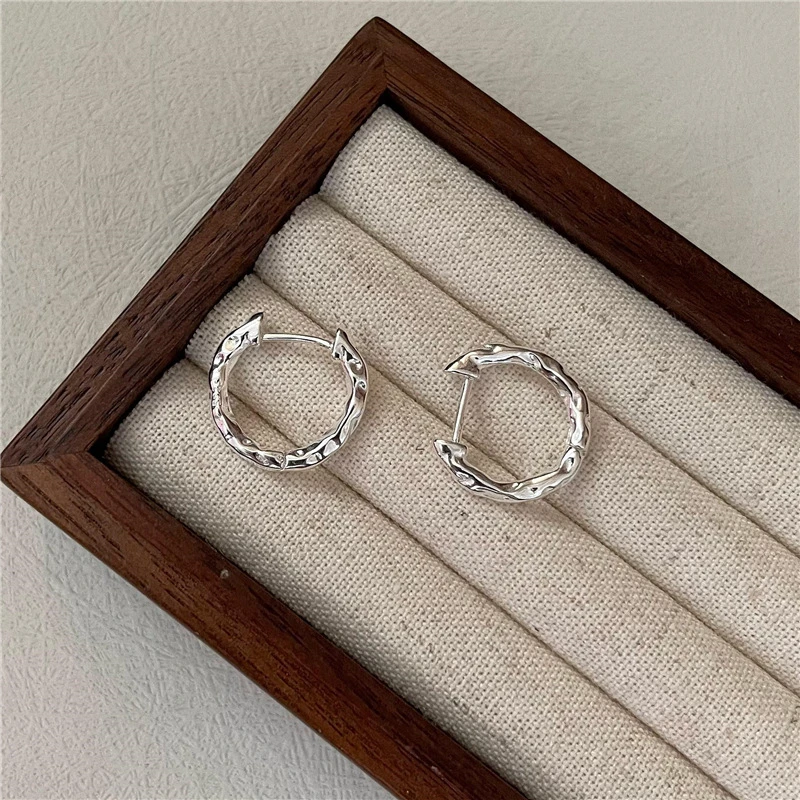 925银耳饰 韩版时尚简约肌理感圆形耳扣潮流复古个性金银撞色