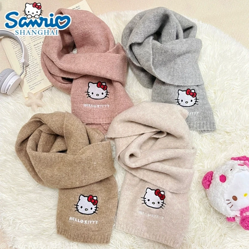 三丽鸥正版可爱卡通少女心冬季搭配保暖防寒刺绣hellokitty围巾