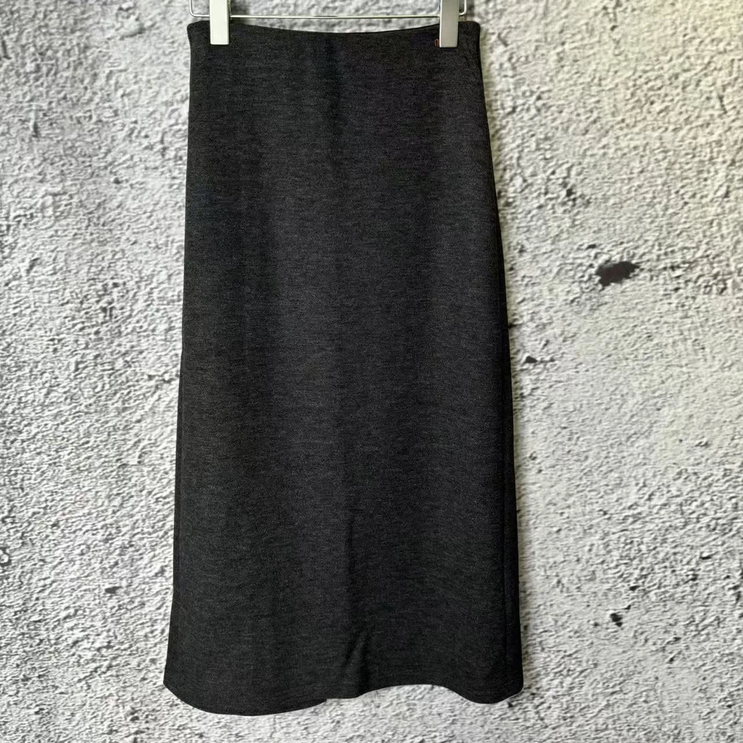 秋冬A字显瘦百搭长裙